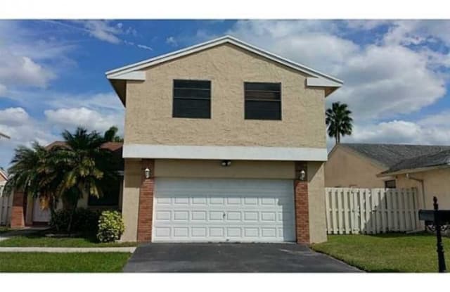 730 Thornridge Ave - 730 Thornridge Ave, Davie, FL 33325