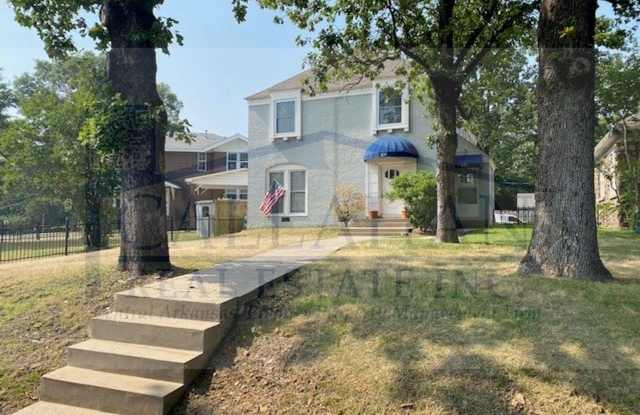 137 Crestview Rd