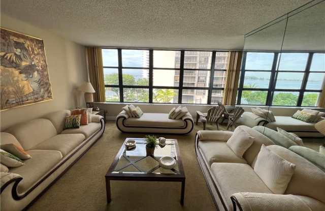 1440 Brickell Bay Drive unit: 606