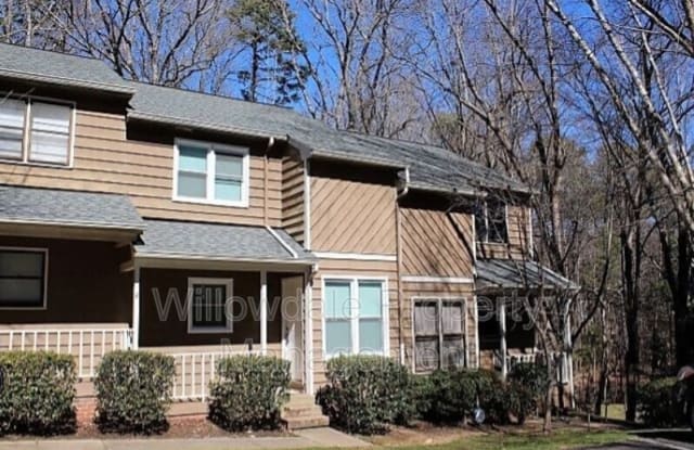 113 Inverness Ct - 113 Inverness Court, Cary, NC 27511