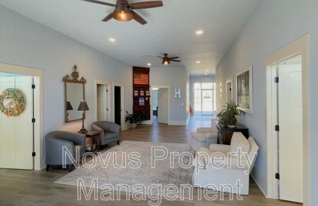 941 Moores Ferry Road