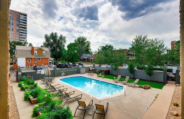 Photo of 250 Pearl St