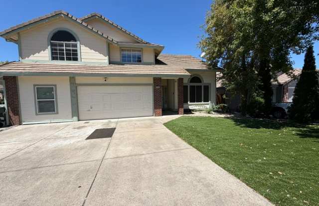 AVAILABLE NOW! Come view this 5 Bedroom single family home in Rocklin!