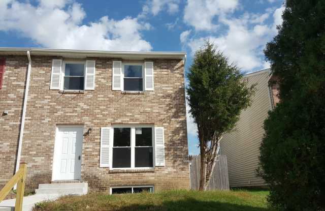 Spacious 3-Bedroom Townhome for Rent in Aberdeen – A Must See!