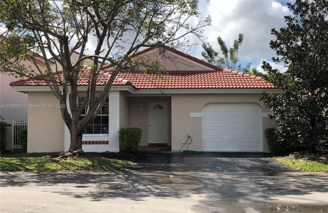 1415 Seagrape Cir - 1415 Seagrape Circle, Weston, FL 33326