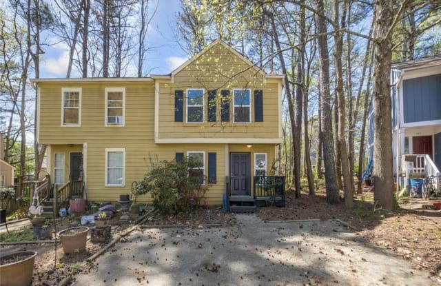 381 Pleasant Oak Court SW - 381 Pleasant Oak Court, Marietta, GA 30008