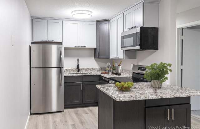 Sky Hill Apartments