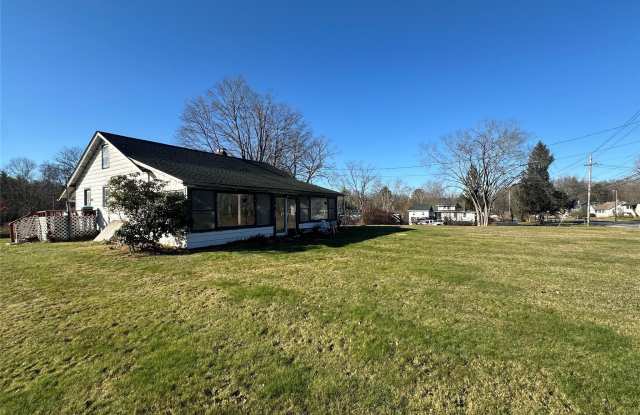 496 Bloomingburg Road