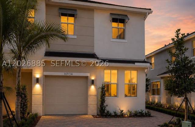 16934 SW 2nd CT