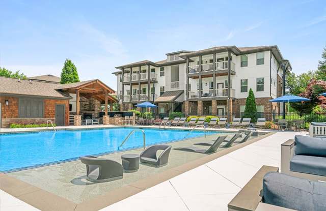 Artisan Station Apartments
