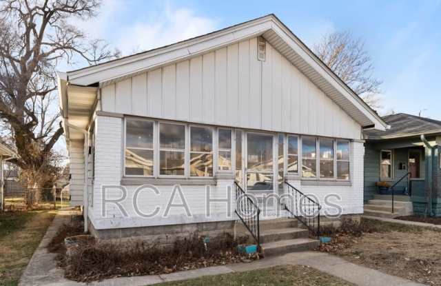 Photo of 1226 North Grant Avenue