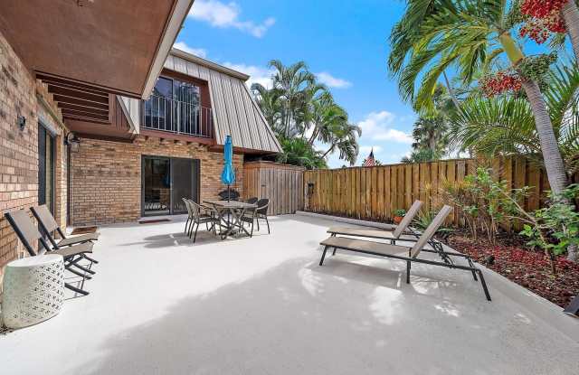 1420 Ocean Way