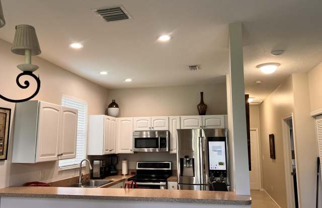 18226 N 50th Street N