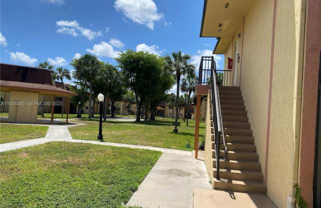 Photo of 2840 NW 55th Ave