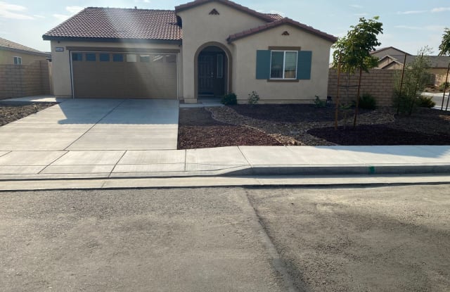 29401 Marblewood Ct - 29401 Marblewood Court, Winchester, CA 92596