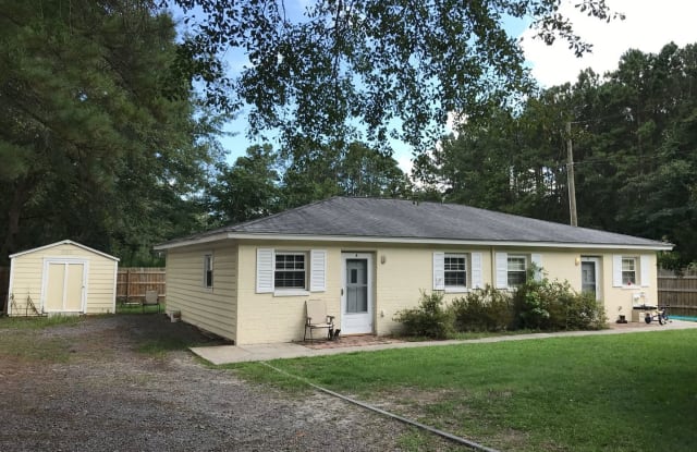 921 Simmons Avenue A - 921 Simmons Avenue, Summerville, SC 29483