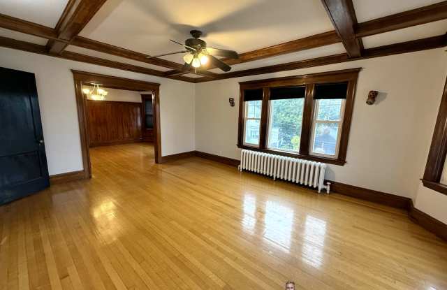 Photo of 4 Adams Avenue