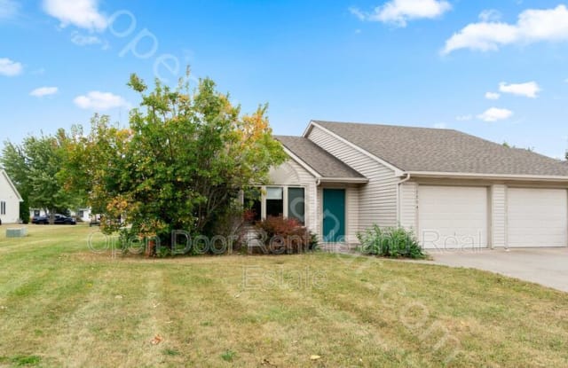 1504 Fieldstone Dr. - 1504 Fieldstone Drive, Fort Wayne, IN 46815