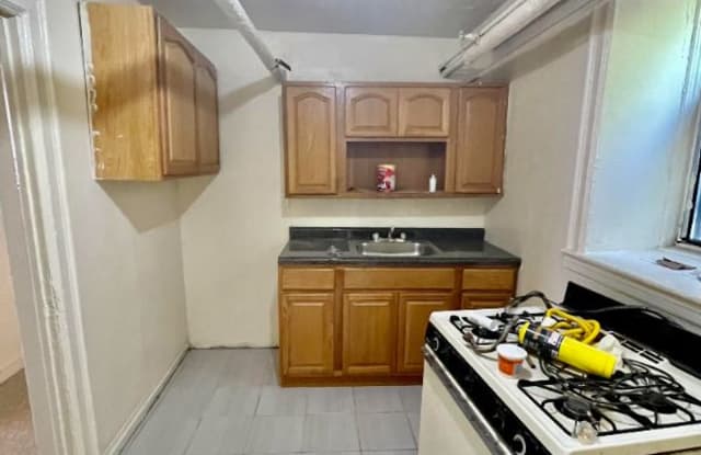 135 Belmont Ave - 135 Belmont Avenue, Jersey City, NJ 07304