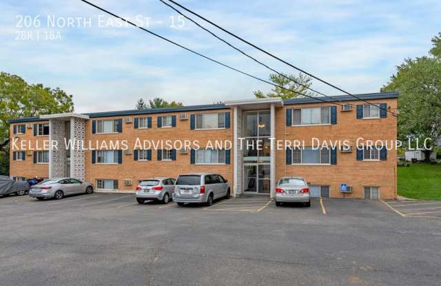 206 North East St
