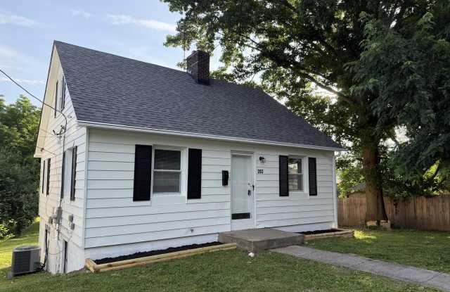 203 W Elm Street