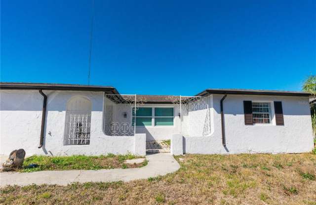 1741 FAIRFIELD STREET