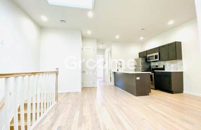 157 Weirfield St.