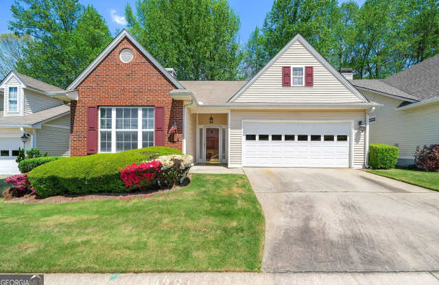 1221 Pinehurst Drive