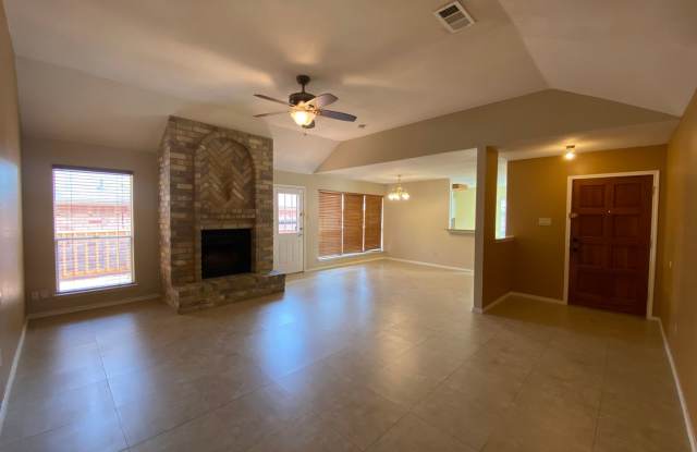 Photo of 3 Bedroom 2 Bath~ Updated Kitchen!