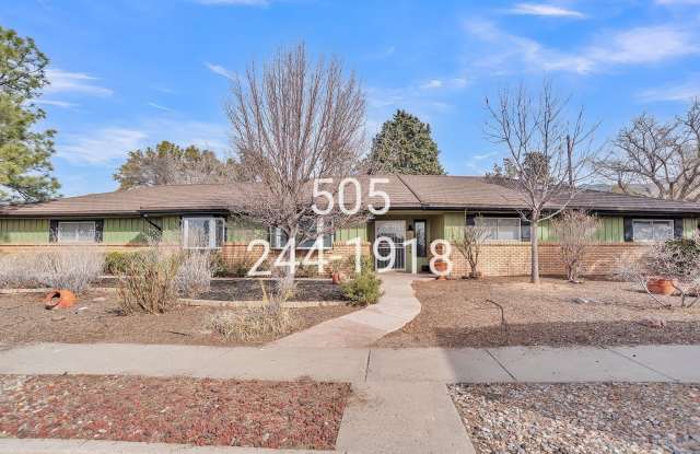 12209 Eastridge Drive NE