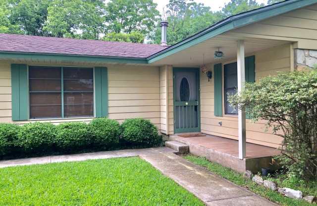217 E KRONKOSKY ST