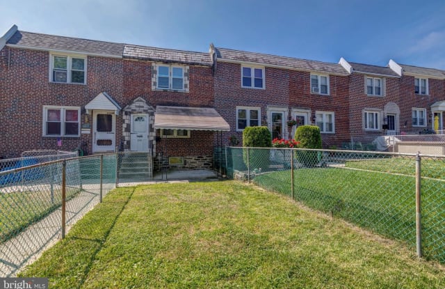 230 CRESTWOOD DR - 230 Crestwood Drive, Clifton Heights, PA 19018