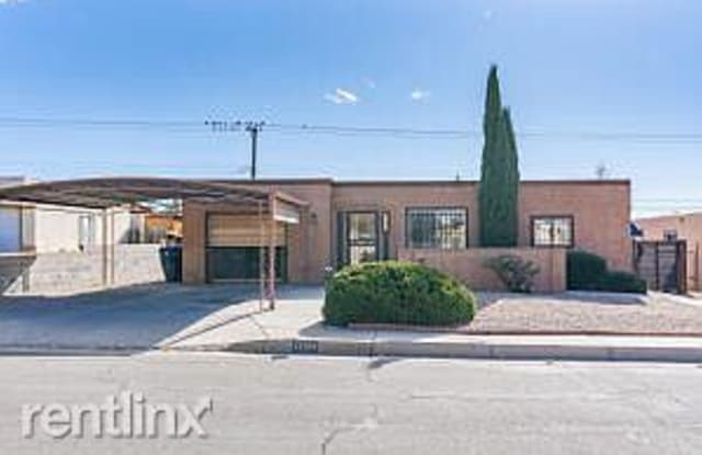 12104 Morrow Ave NE - 12104 Morrow Avenue Northeast, Albuquerque, NM 87112