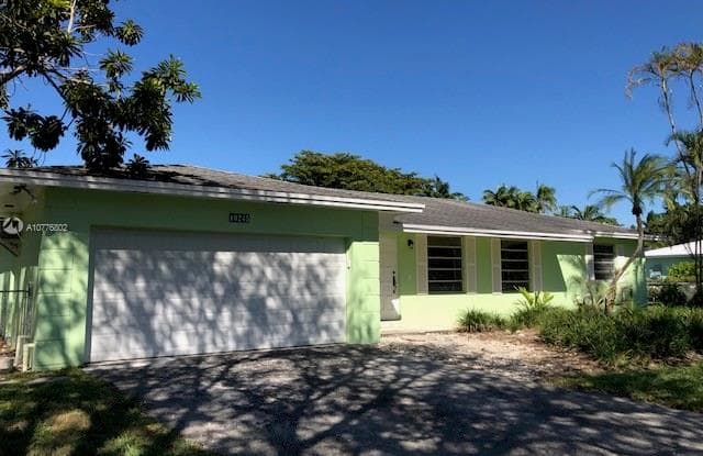 10245 SW 135th St - 10245 Southwest 135th Street, Kendall, FL 33176