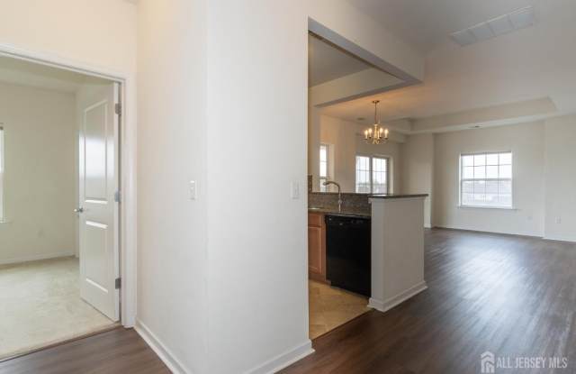 541 E Celebration Way