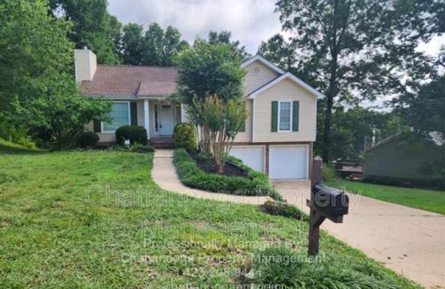 Photo of 6815 Benwood Dr