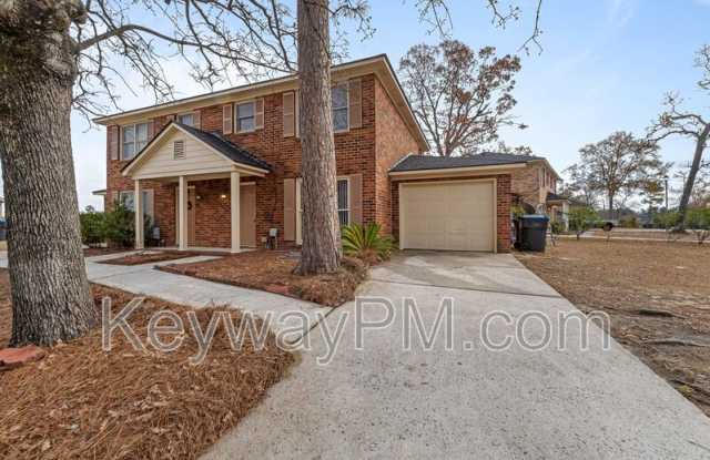 2320 Greengate Drive