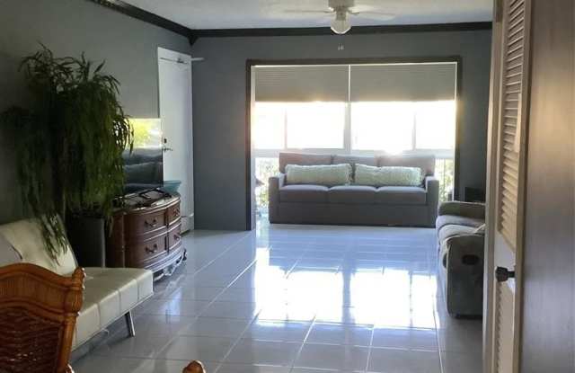 Photo of 6345 Bay Club Dr