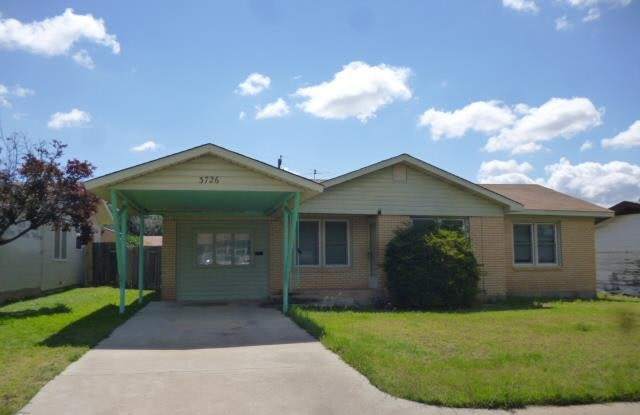 3726 Avondale