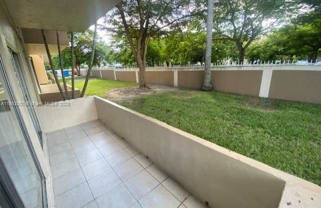 Photo of 7775 SW 86th St