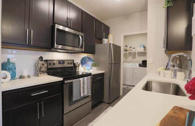 Sterling Lakes Apartments