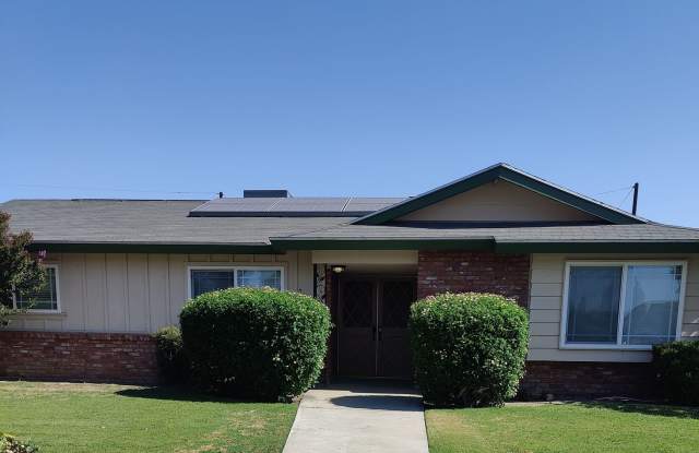 Photo of 3 bedroom 2 bath home with Solar