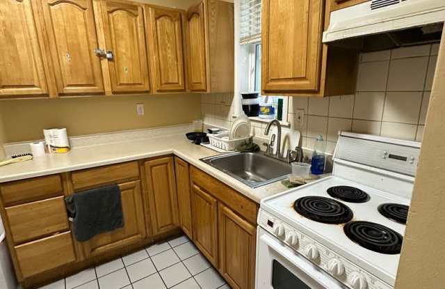 3854 Spring Garden St