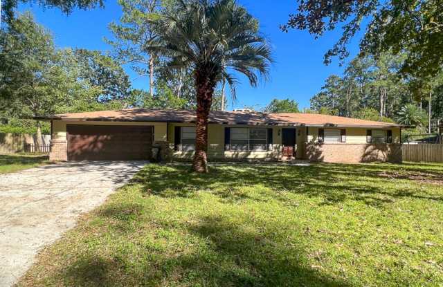 Photo of 3BR/2BA House with Two Car Garage  Large Backyard