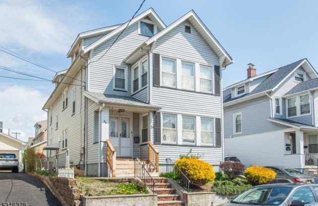 86 Tappan Ave Unit 1