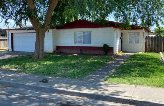 4BD 2BA Home East Merced! photos photos