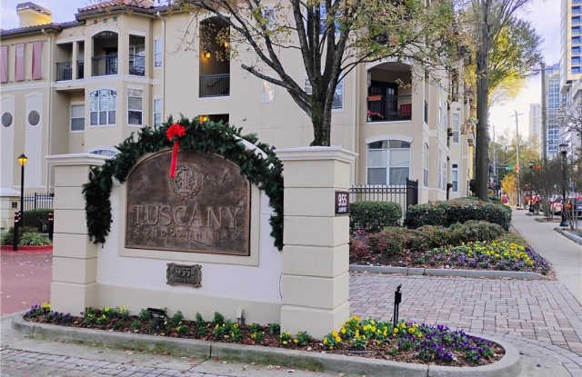 Photo of 955 Juniper Street NE unit: 4130