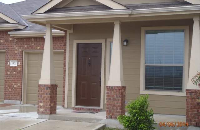 1520 Muirfield Bend Drive