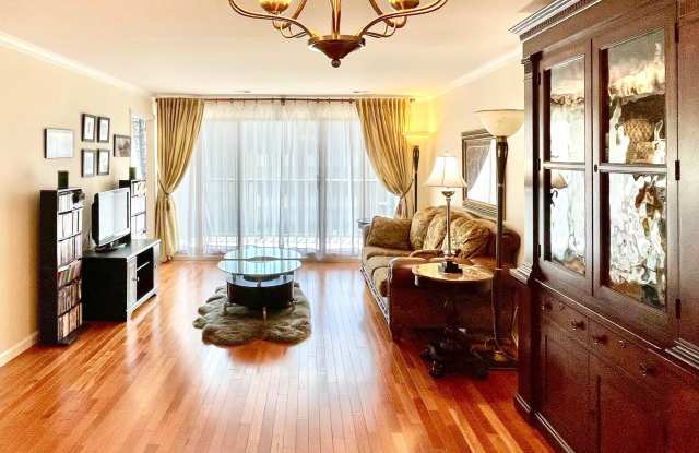 2817 JERMANTOWN Road unit: 307