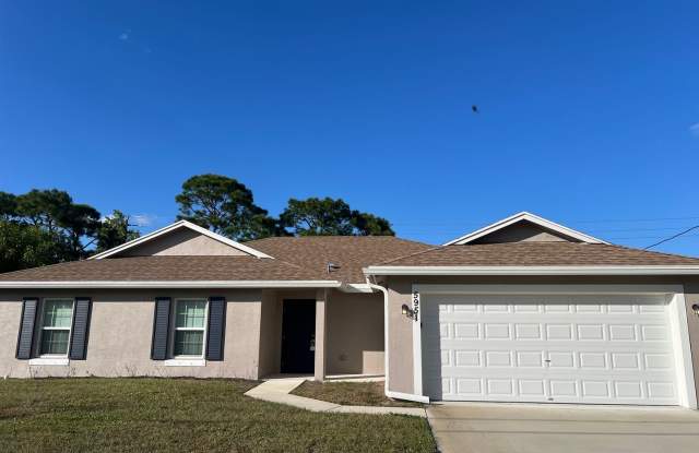 NEW 4 BEDROOM 3 BATH HOME! AMAZING LOCATION!